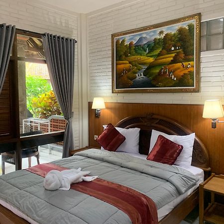 Dewa Bharata Bungalows Ubud Extérieur photo